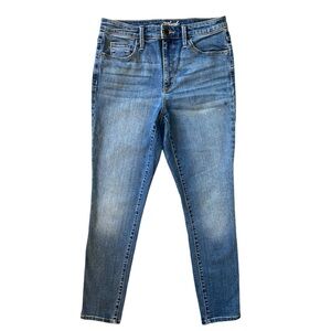 Universal Thread Women's High Rise Skinny Jeans Size 8/29R